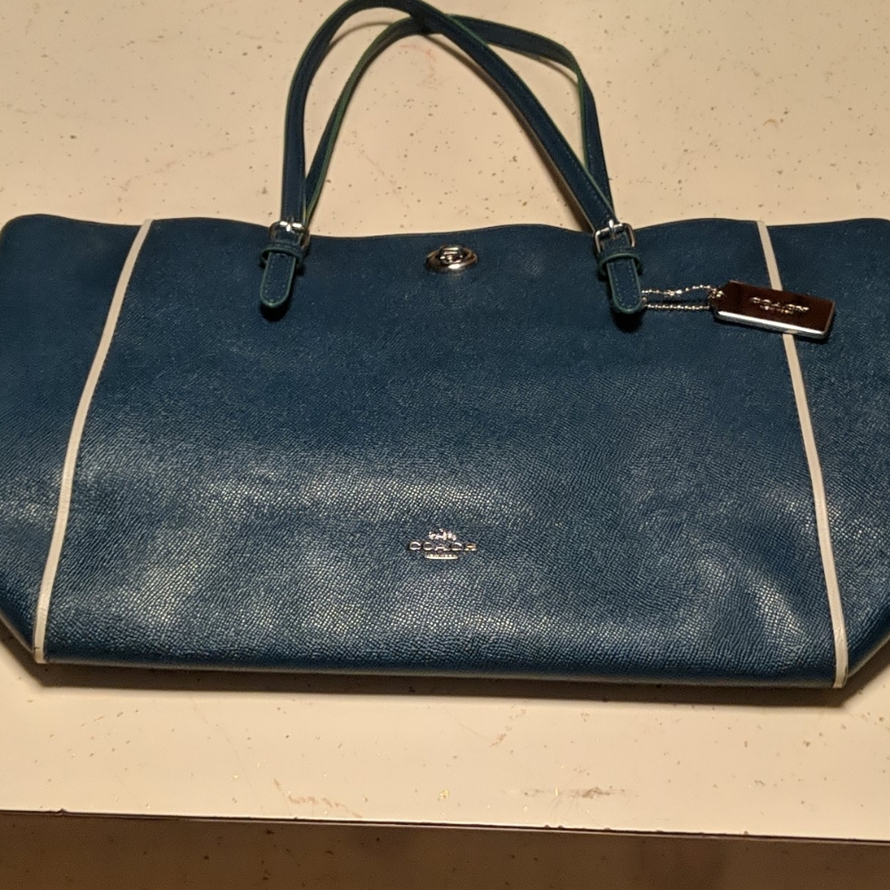 Coach tote